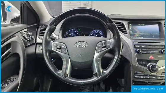 HYUNDAI GRANDEUR LPG HG300 EXCLUSIVE