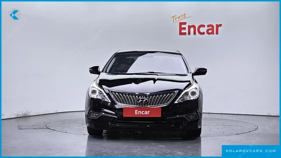 HYUNDAI GRANDEUR HG240 MODERN