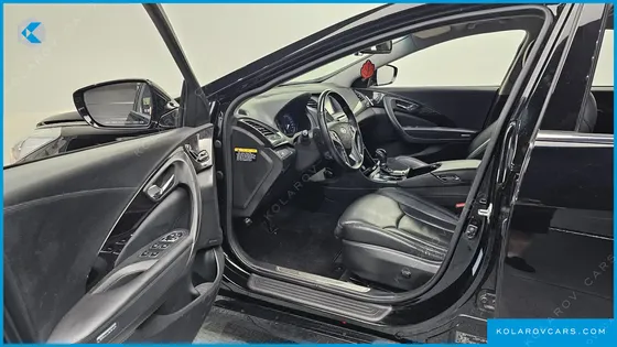 HYUNDAI GRANDEUR HG240 MODERN