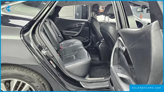 HYUNDAI GRANDEUR HG240 MODERN