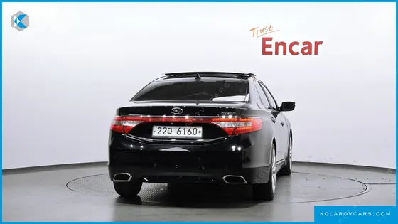 HYUNDAI GRANDEUR HG300 NOBLE