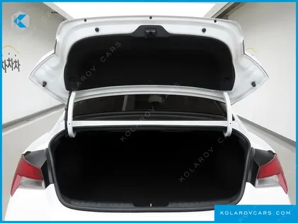 HYUNDAI ELANTRA (AVANTE) 1.6