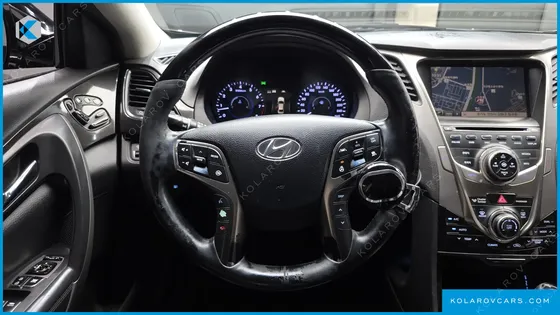HYUNDAI GRANDEUR HG330 CELEBRITY