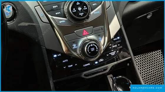 HYUNDAI GRANDEUR HG240 LUXURY