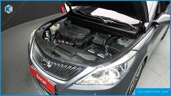 HYUNDAI GRANDEUR HG240 MODERN