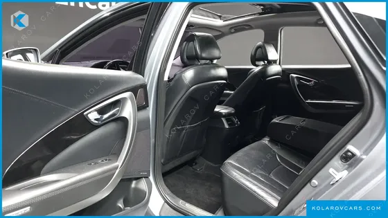 HYUNDAI GRANDEUR HG240 MODERN