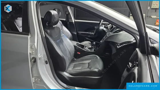 HYUNDAI GRANDEUR HG300 EXCLUSIVE