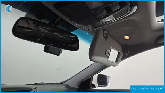 HYUNDAI GRANDEUR HG220 DIESEL MODERN