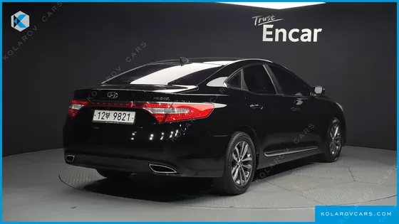HYUNDAI GRANDEUR HG240 LUXURY