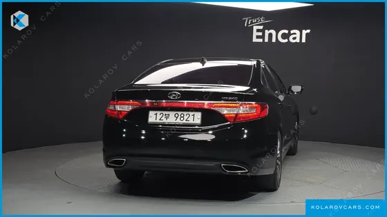 HYUNDAI GRANDEUR HG240 LUXURY