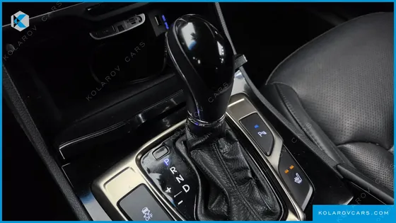 HYUNDAI GRANDEUR HG240 LUXURY