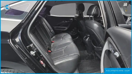 HYUNDAI GRANDEUR HG240 LUXURY