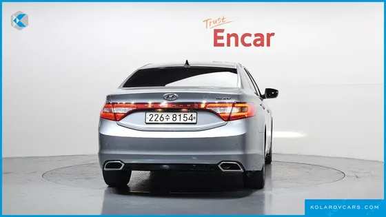 HYUNDAI GRANDEUR HG240 MODERN
