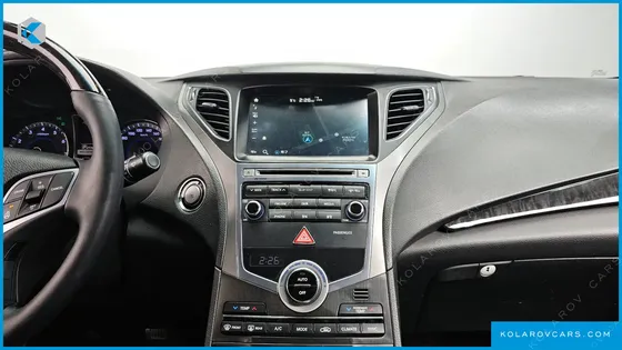 HYUNDAI GRANDEUR HG240 MODERN