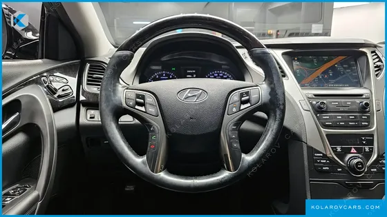 HYUNDAI GRANDEUR HG300 PREMIUM