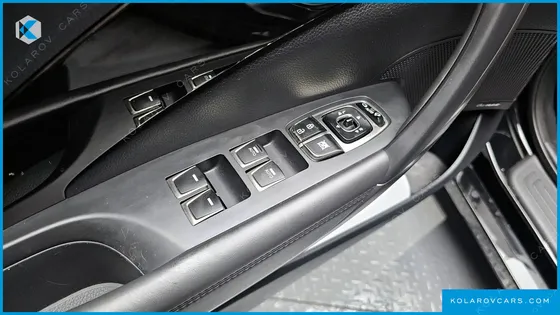 HYUNDAI GRANDEUR HG300 PREMIUM