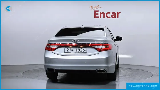 HYUNDAI GRANDEUR HG240 MODERN COLLECTION