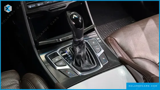 HYUNDAI GRANDEUR HG240 MODERN COLLECTION