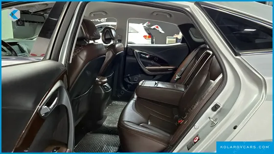 HYUNDAI GRANDEUR HG240 MODERN COLLECTION