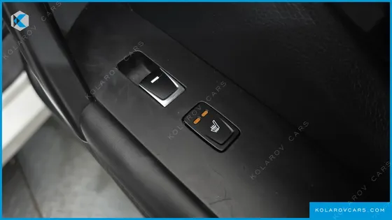 HYUNDAI GRANDEUR HG300 PREMIUM
