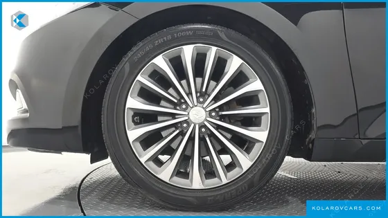 HYUNDAI GRANDEUR HG300 PREMIUM