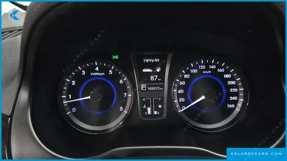 HYUNDAI GRANDEUR HG300 PREMIUM