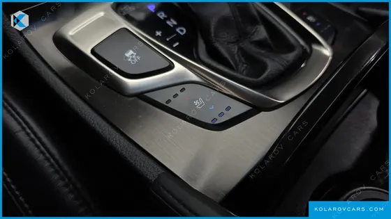 HYUNDAI GRANDEUR HG300 PREMIUM