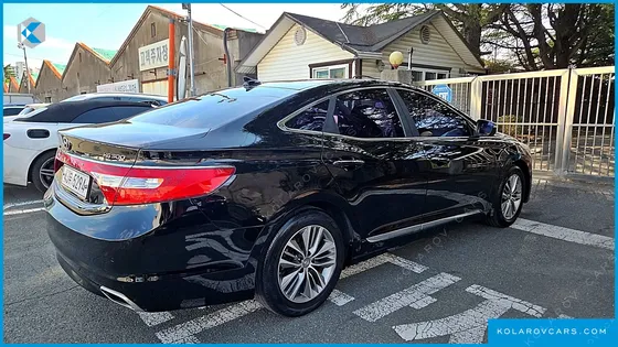 HYUNDAI GRANDEUR HG240 MODERN COLLECTION