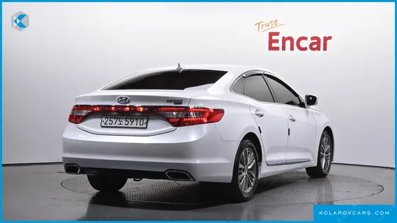 HYUNDAI GRANDEUR HG220 DIESEL MODERN
