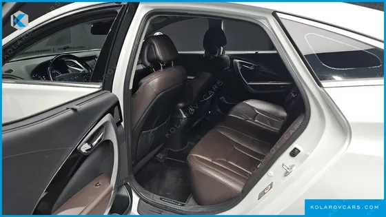 HYUNDAI GRANDEUR HG330 CELEBRITY