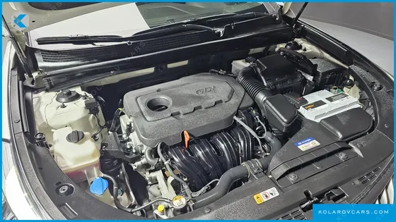 HYUNDAI GRANDEUR HG240 MODERN
