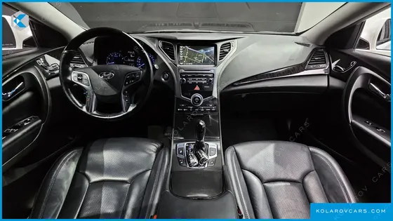 HYUNDAI GRANDEUR HG240 MODERN