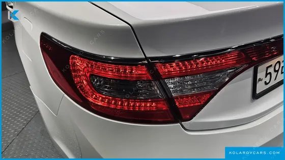 HYUNDAI GRANDEUR HG240 MODERN
