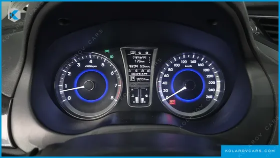 HYUNDAI GRANDEUR HG240 MODERN