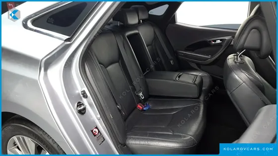 HYUNDAI GRANDEUR HG240 MODERN