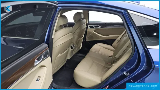 HYUNDAI GENESIS G330 PREMIUM AWD