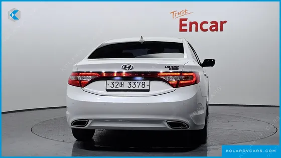 HYUNDAI GRANDEUR HG330 CELEBRITY