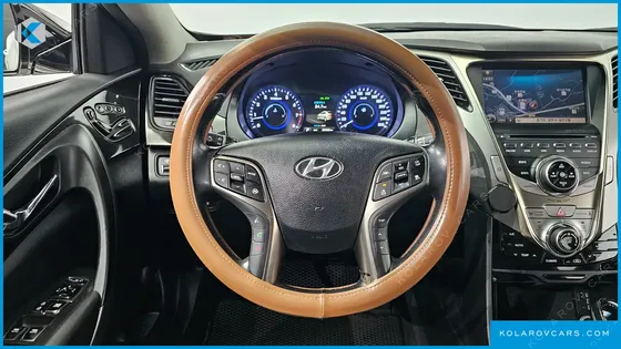 HYUNDAI GRANDEUR HG330 CELEBRITY