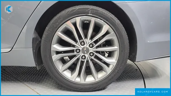 HYUNDAI GENESIS G330 PREMIUM AWD