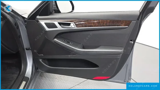 HYUNDAI GENESIS G330 PREMIUM AWD
