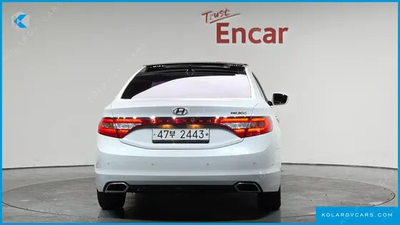 HYUNDAI GRANDEUR HG240 MODERN
