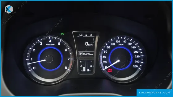 HYUNDAI GRANDEUR HG240 MODERN