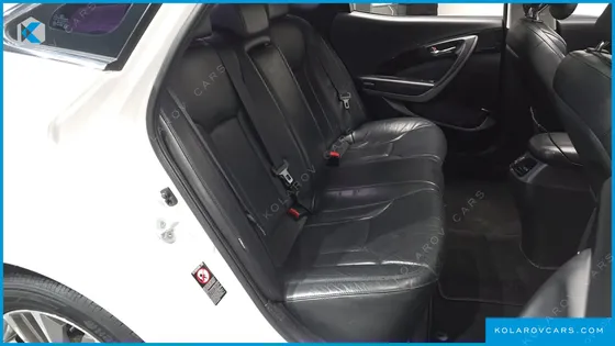 HYUNDAI GRANDEUR HG240 MODERN