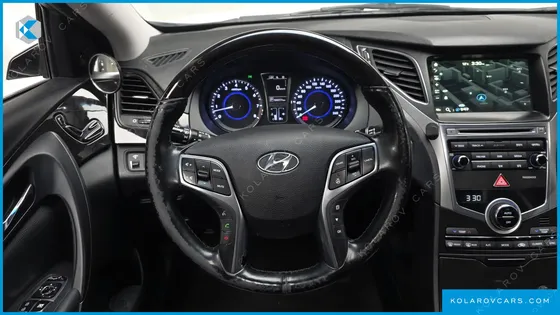 HYUNDAI GRANDEUR HG240 MODERN