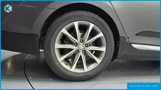 HYUNDAI GRANDEUR LPG HG300 EXCLUSIVE