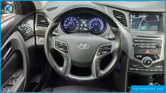 HYUNDAI GRANDEUR LPG HG300 EXCLUSIVE
