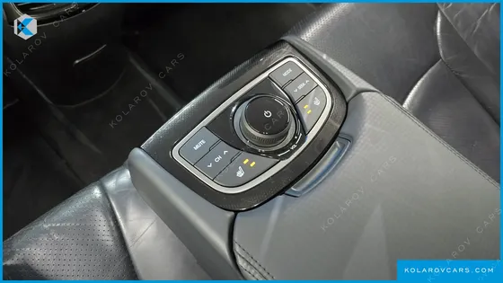 HYUNDAI GRANDEUR LPG HG300 EXCLUSIVE