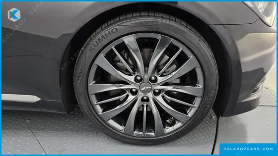 HYUNDAI GENESIS G330 PREMIUM AWD