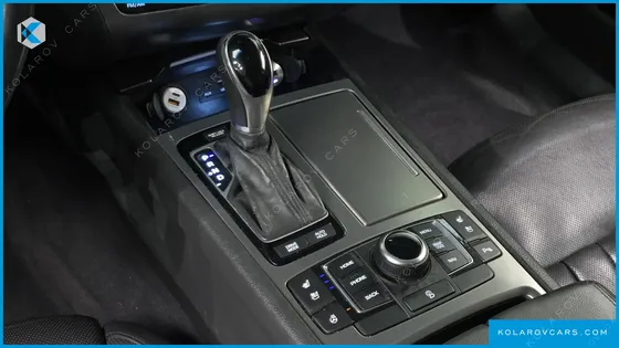 HYUNDAI GENESIS G330 PREMIUM AWD