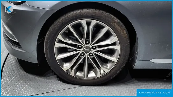 HYUNDAI GENESIS G330 MODERN AWD